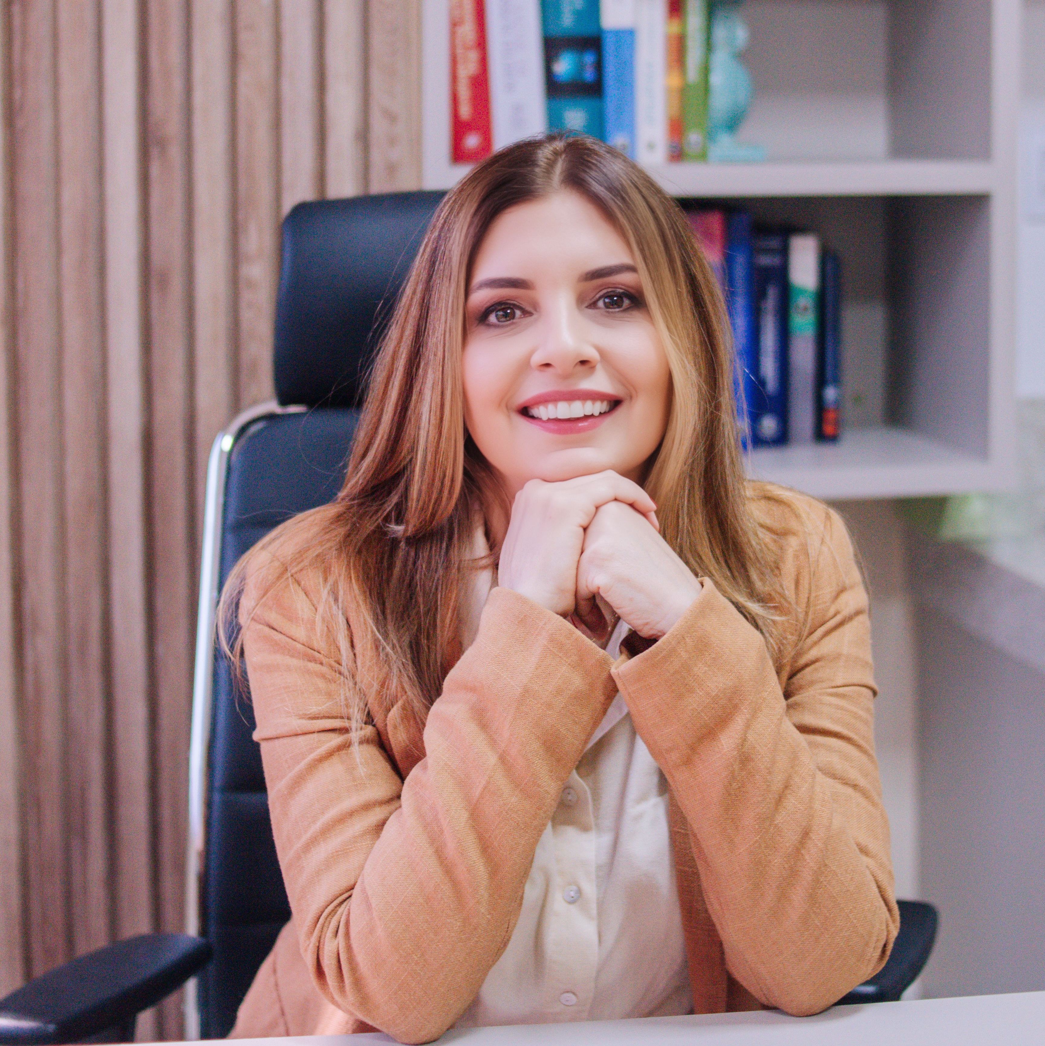 Dra Fabiana Ribeiro Gonalves